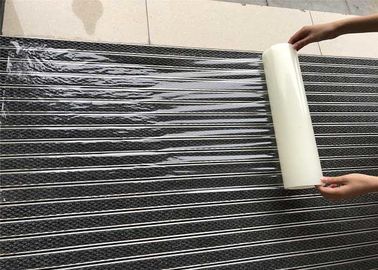 Film clair de protecteur de moquette, feuille de plastique de tapis de 300 pi avec le bon adhésif