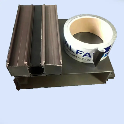 Un bon prix. Film protecteur matériel du meilleur des prix anti PE d'éraflure pour la section en aluminium de profil ou de fenêtre en ligne