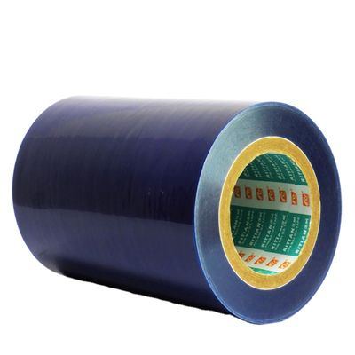 Un bon prix. Film de protection PE bleu clair pour tôle en bobine métallique revêtue avec résistance à la chaleur de 60°C et dimensions 1240mm*200m en ligne