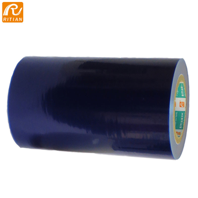 Un bon prix. Éraflure adhésive bleue de film protecteur de PE de prix usine anti enveloppant la bande pour le métal de emballage en ligne