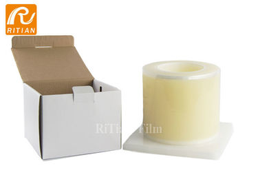 Un bon prix. Le tatouage transparent matériel du film 50 MIC de barrière de PE protecteur remettent facilement Tearable en ligne