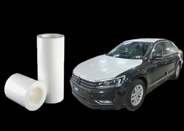 Un bon prix. Fourniture d'usine Film de protection automobile à adhérence moyenne Peinture blanche d'emballage 0,07 mm d'épaisseur en ligne